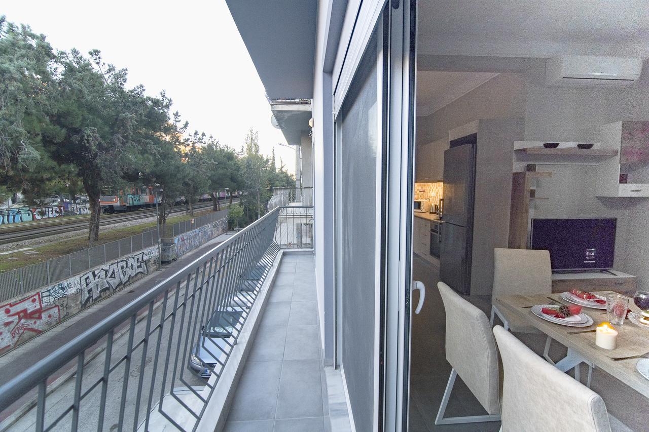 Downtown Rare And Modern Two Storey Building Atenas Exterior foto